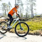 Ny Og Moderne Med Sauna, Jacuzzi Og Eget Spillrom Med Biljard Og Dart Gratis Elbillading Og Strom Inkludert I Prisen Flå
