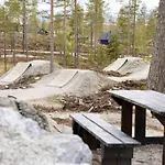 Ny Og Moderne Med Sauna, Jacuzzi Og Eget Spillrom Med Biljard Og Dart Gratis Elbillading Og Strom Inkludert I Prisen * Flå