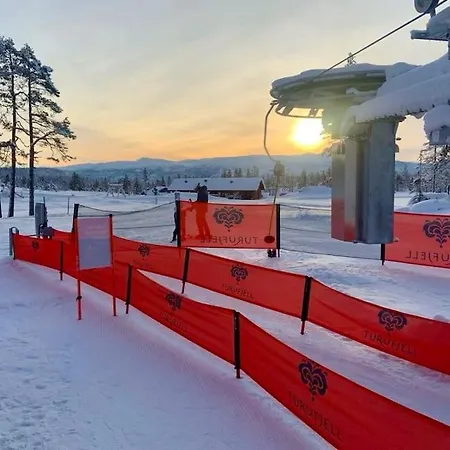 Feriehus Ny Eksklusiv Hytte, Strom Og Jacuzzi Inkl I Prisen