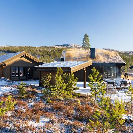 Ny Og Moderne Med Sauna, Jacuzzi Og Eget Spillrom Med Biljard Og Dart Gratis Elbillading Og Strom Inkludert I Prisen * Flå