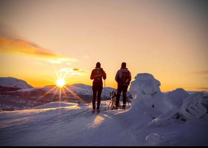 Ny Og Moderne Med Sauna, Jacuzzi Og Eget Spillrom Med Biljard Og Dart Gratis Elbillading Og Strom Inkludert I Prisen 펜션